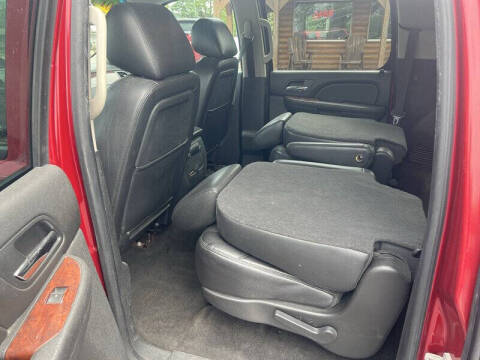 2013 Chevrolet Suburban LTZ