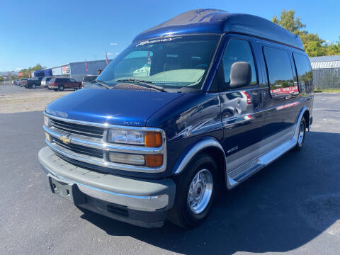 2000 Chevrolet Express for sale at Holland Auto Sales and Service, LLC in Bronston KY