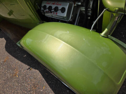 1930 Dodge 5-Window Coupe