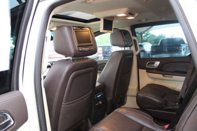 2011 Cadillac Escalade Platinum Edition