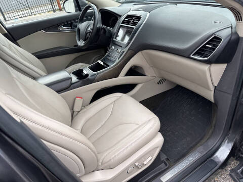 2017 Lincoln MKX Reserve