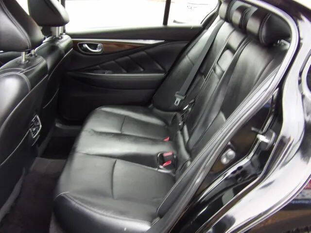 2014 Infiniti Q50 Premium