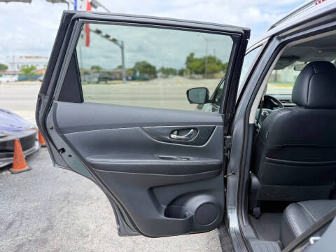 2016 Nissan Rogue S