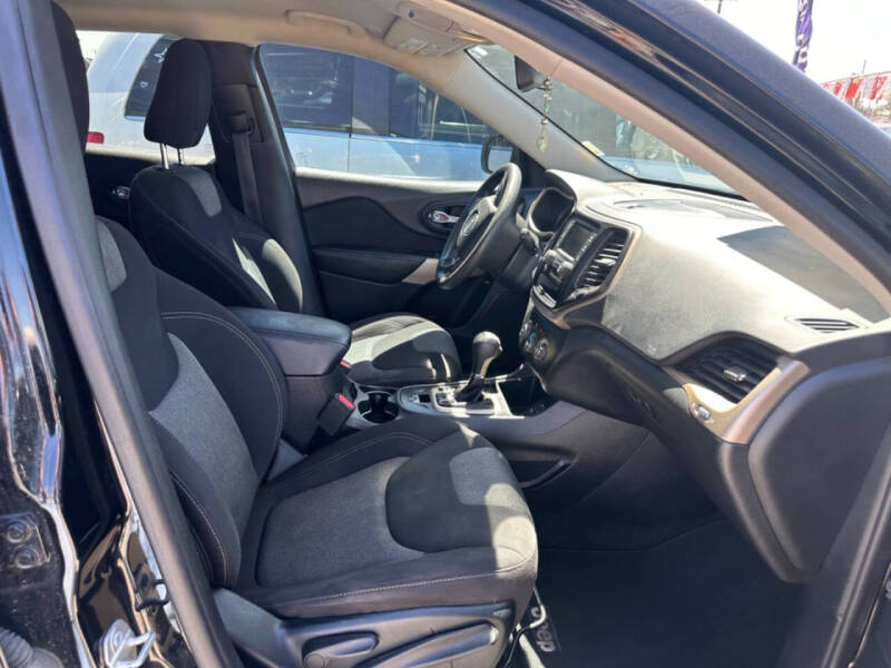 2018 Jeep Cherokee Latitude