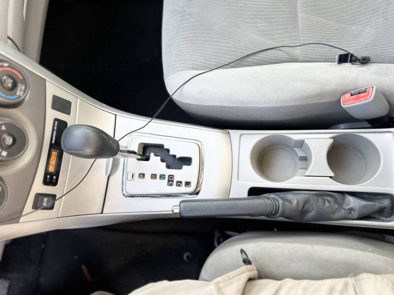 2011 Toyota Corolla LE