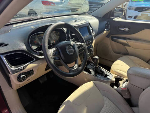 2019 Jeep Cherokee Latitude
