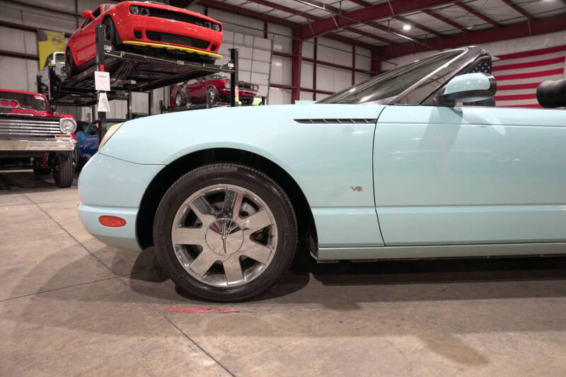 2003 Ford Thunderbird Deluxe