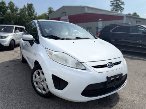 2013 Ford Fiesta S