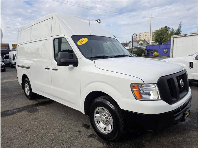 2017 Nissan NV