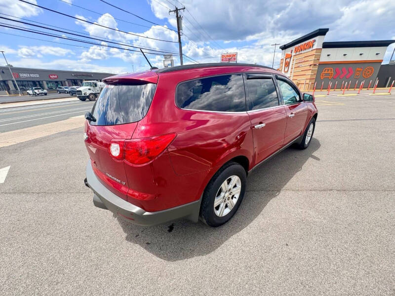 2012 Chevrolet Traverse LT