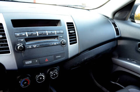 2008 Mitsubishi Outlander ES