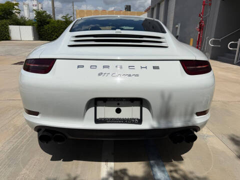 2016 Porsche 911 Carrera