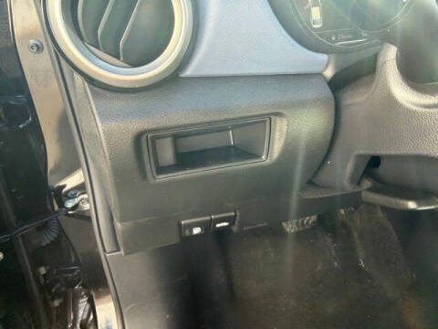 2023 Nissan Versa SV