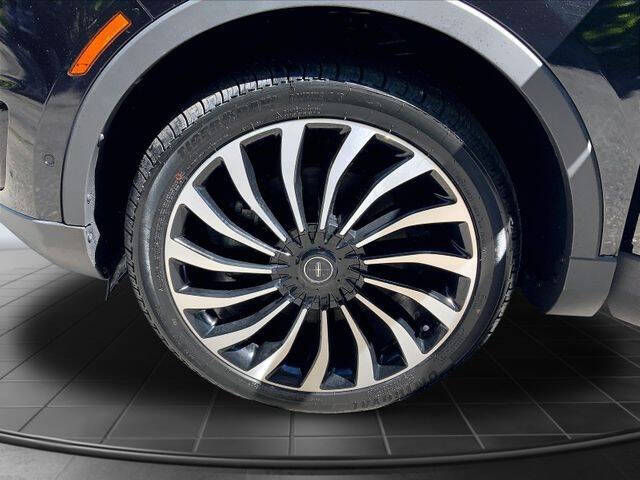 2020 Lincoln Nautilus Black Label