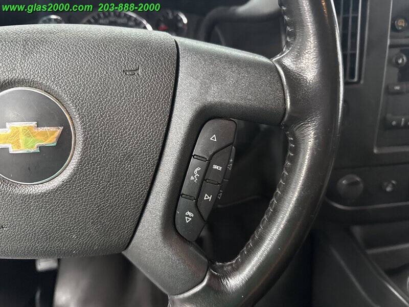 2022 Chevrolet Express LS 3500