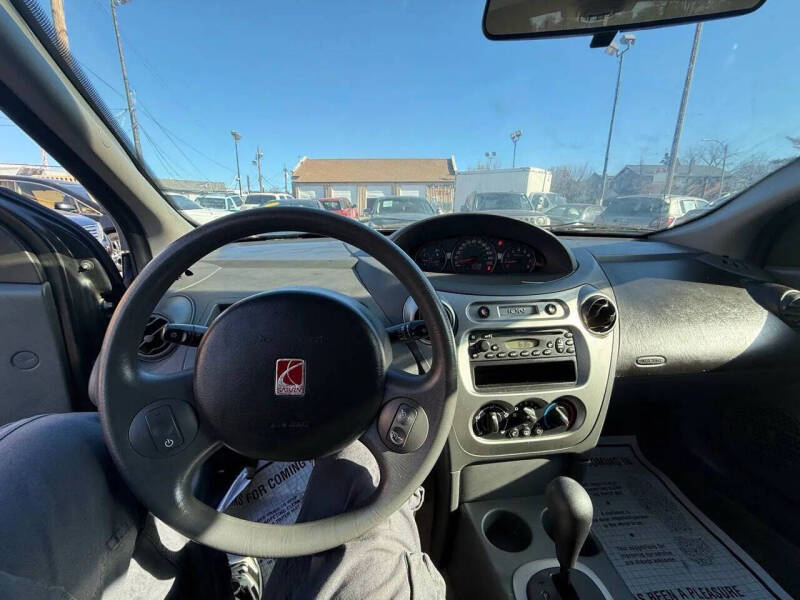 2004 Saturn Ion 2