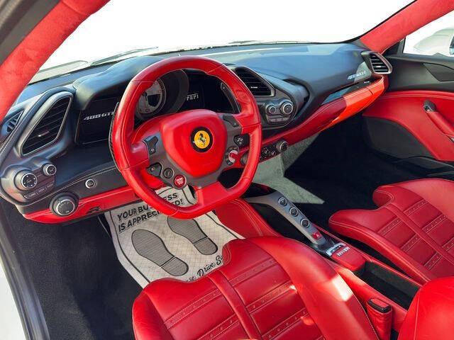 2016 Ferrari 488 GTB