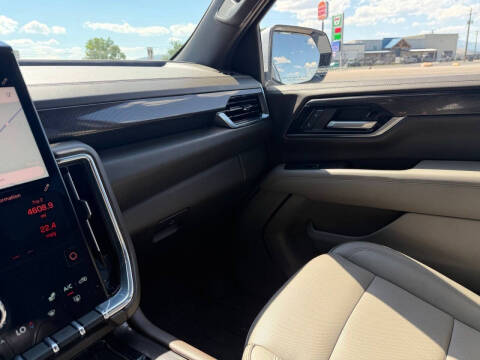 2025 GMC Yukon XL Elevation