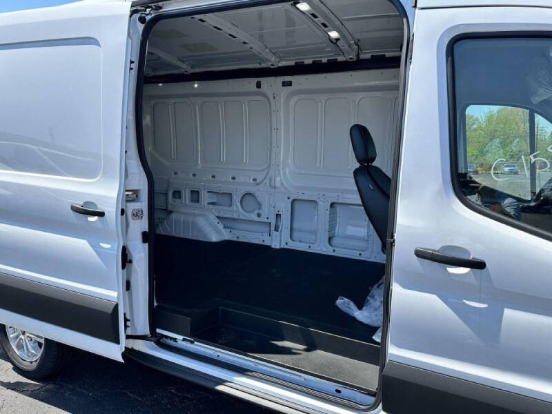 2023 Ford E-Transit
