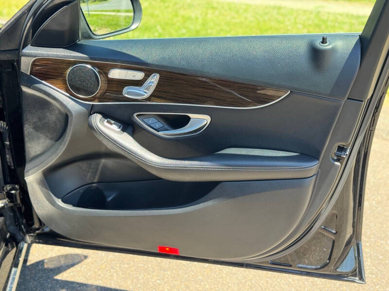 2018 Mercedes-Benz C-Class C 300