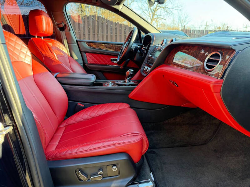 2019 Bentley Bentayga V8