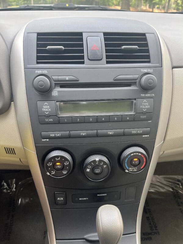 2009 Toyota Corolla LE