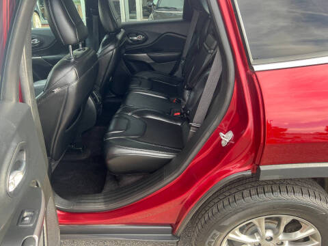2019 Jeep Cherokee Latitude Plus