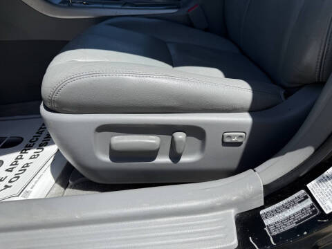 2009 Toyota Avalon XL