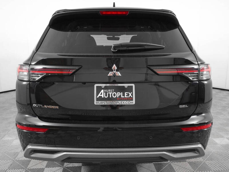 2026 Mitsubishi Outlander SEL