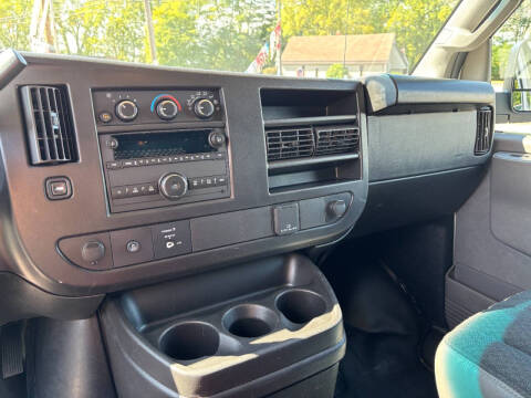 2024 GMC Savana 2500