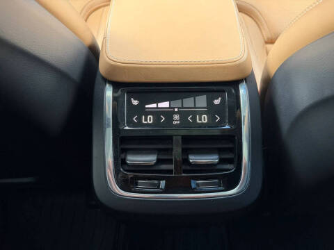 2016 Volvo XC90 T6 Inscription