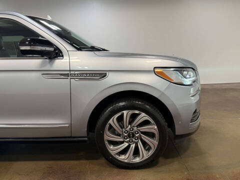 2023 Lincoln Navigator Reserve