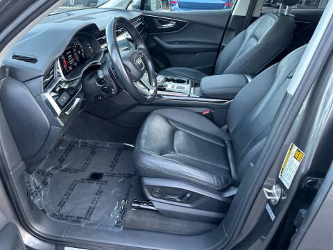 2021 Audi Q7 quattro Premium Plus 55 TFSI