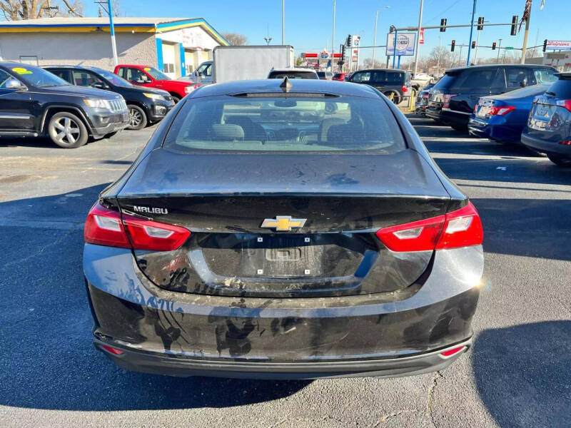 2017 Chevrolet Malibu LS