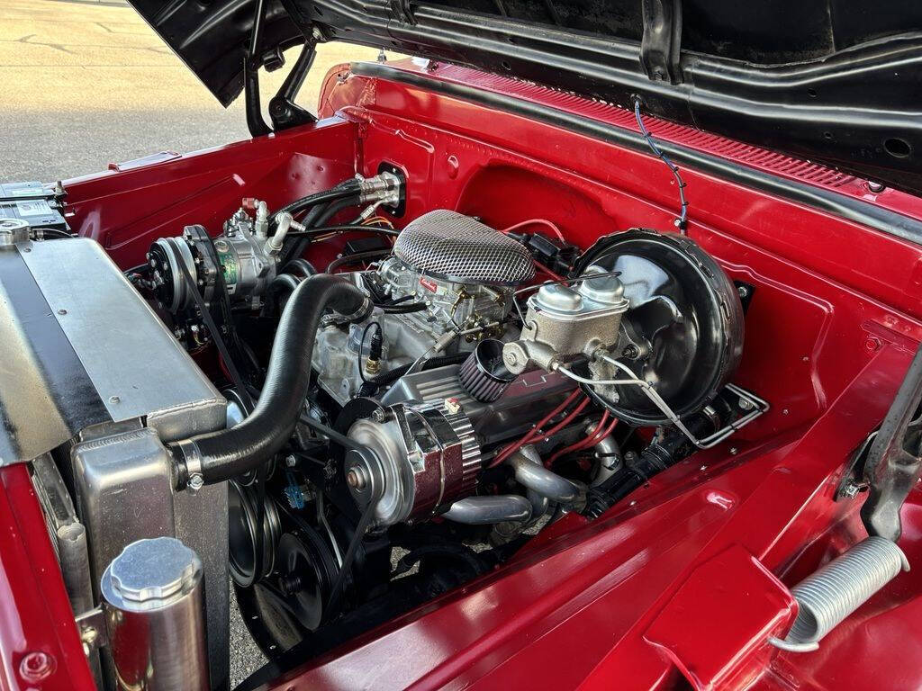 1965 Chevrolet C10 38