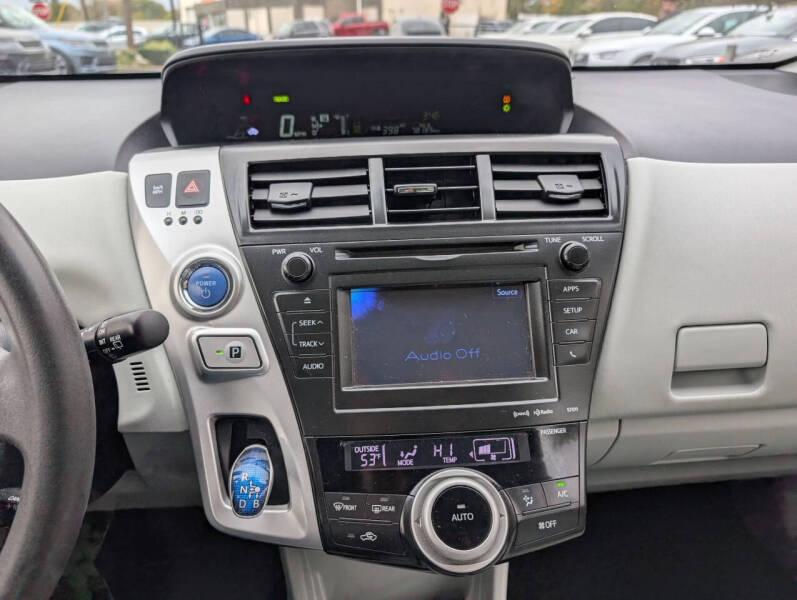 2012 Toyota Prius v Three
