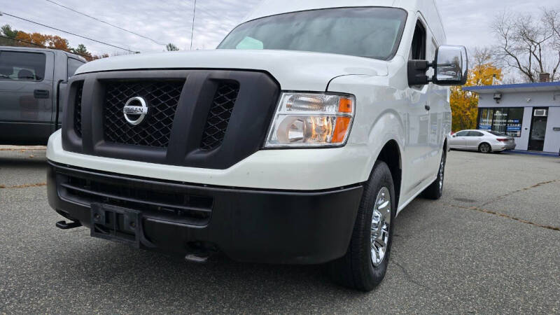 2015 Nissan NV 3500 HD SL