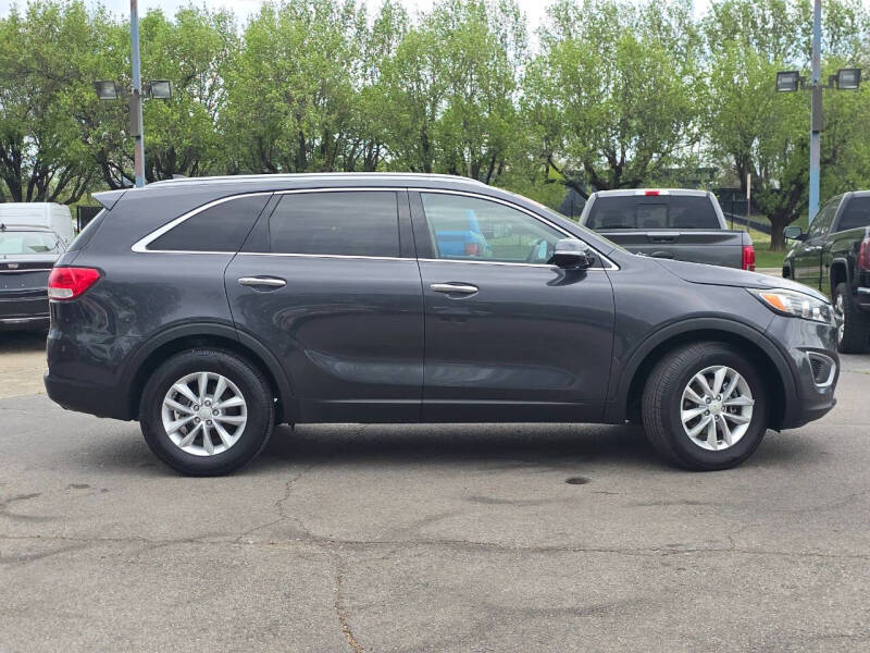 2018 Kia Sorento LX