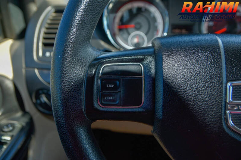 2015 Dodge Grand Caravan SE