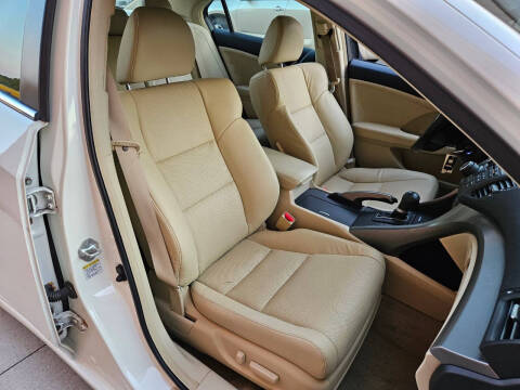 2010 Acura TSX w/Tech