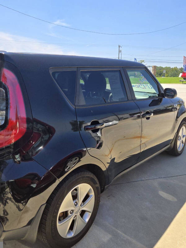 2016 Kia Soul Base photo 4