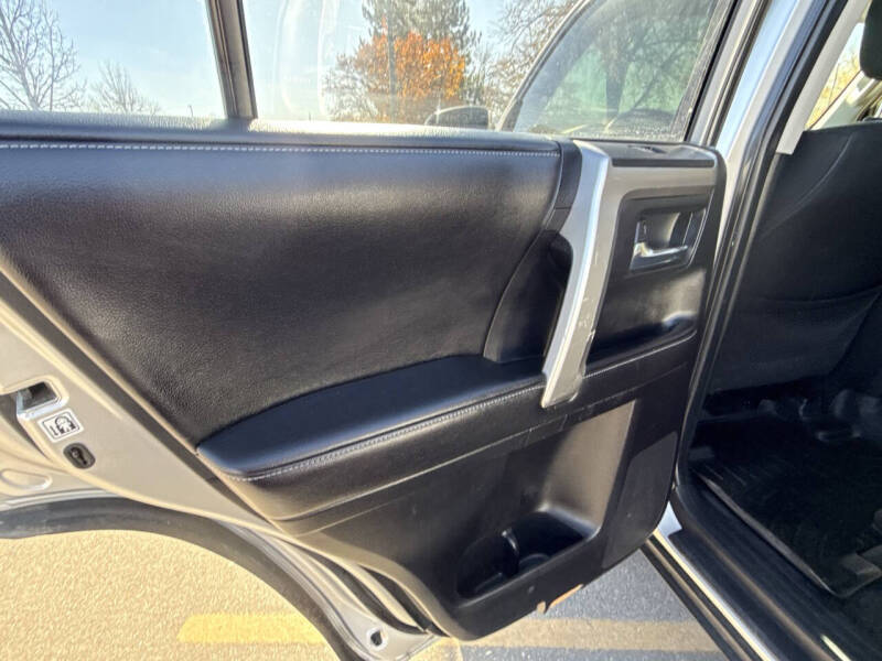 2016 Toyota 4Runner SR5