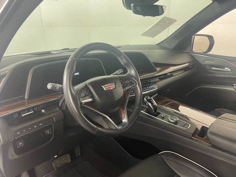 2022 Cadillac Escalade Premium Luxury