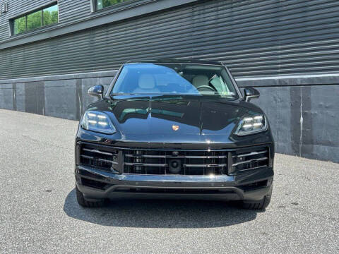 2025 Porsche Cayenne S E-Hybrid Coupe