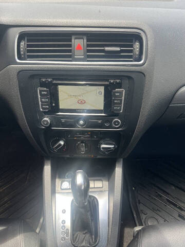 2013 Volkswagen Jetta SEL PZEV