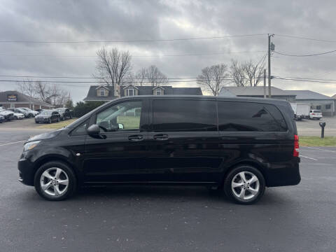 2017 Mercedes-Benz Metris Passenger