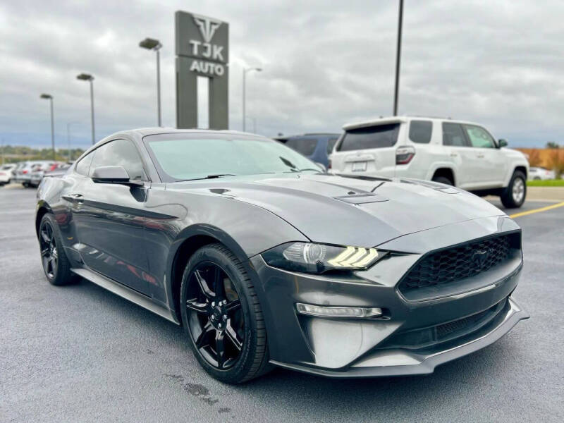 2020 Ford Mustang