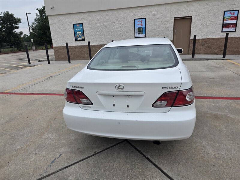 2002 Lexus ES 300