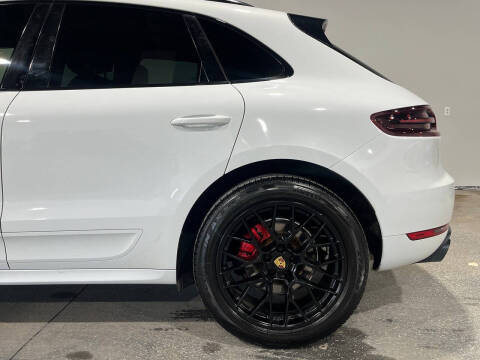 2018 Porsche Macan GTS