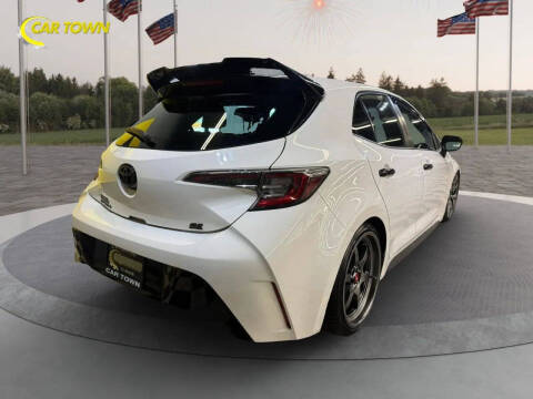 2020 Toyota Corolla Hatchback SE Nightshade Edition